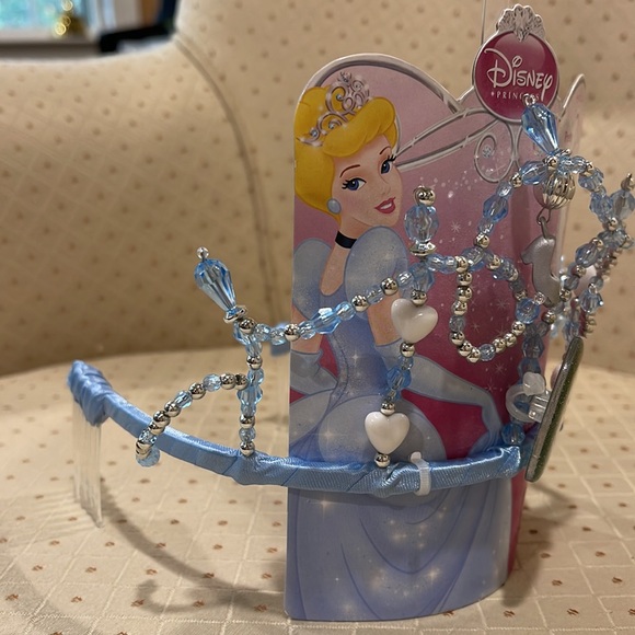 NWT Disney Cinderella Tiara - Picture 4 of 6